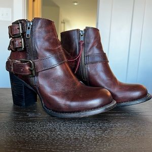 Freebird by Steven Bolo Booties Size 7 Cognac